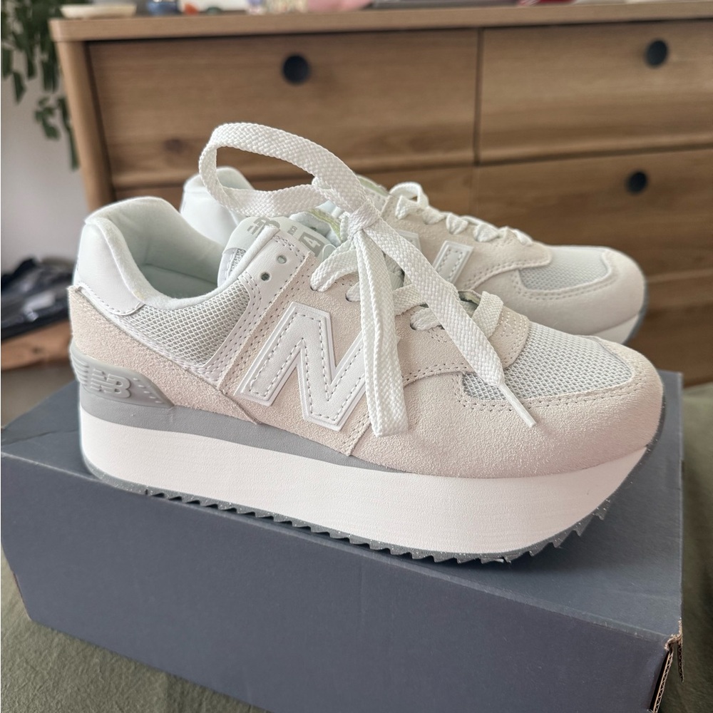 New Balance 574 Women's Off-White Platform Sneakers